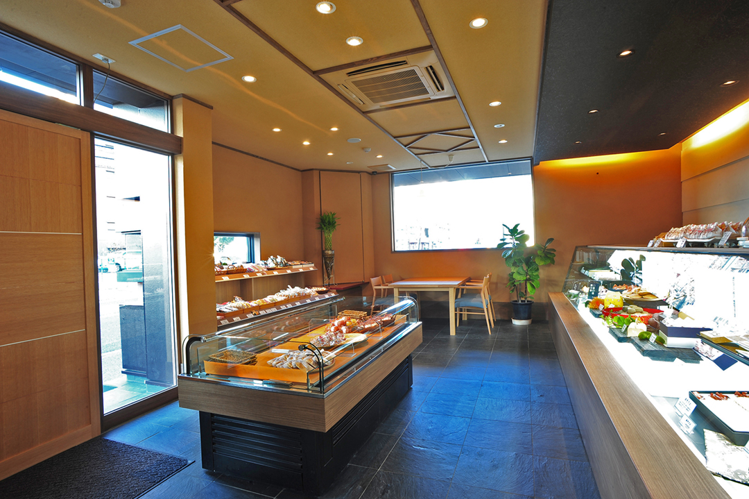 高砂本家　店内1